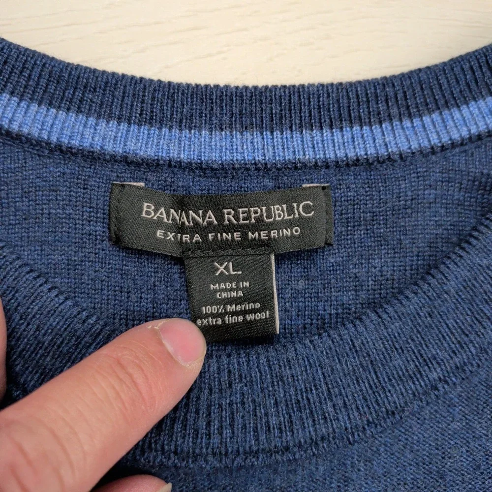 Banana Republic Sweater Mens‎ XL Blue Striped Merino Wool Crew Neck Long Sleeve